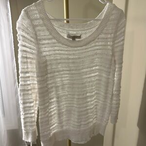 LOFT white lightweight sweater top. Size M. Great condition.